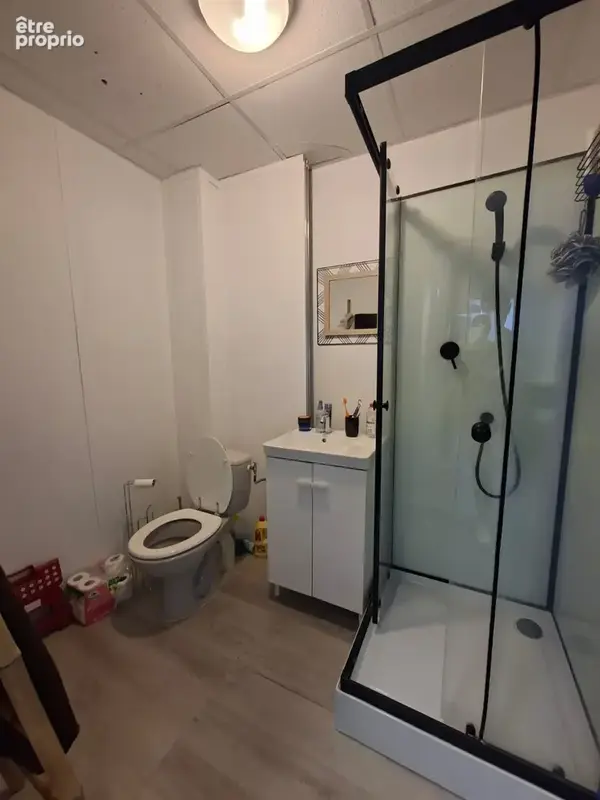 Local 142m2 - bureaux + entrepot - grand parking - acces pl - photo 5