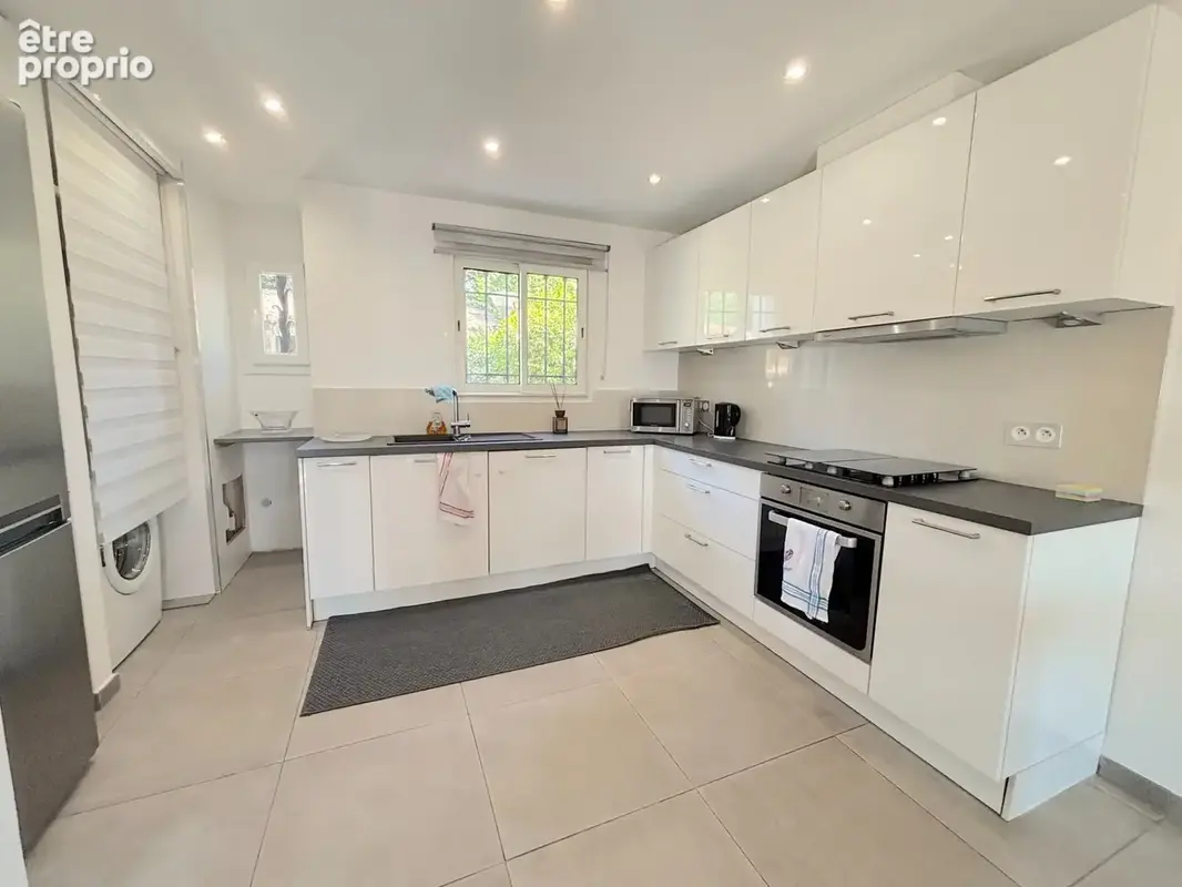 Maison à vendre 4 pièces MOUGINS (06) - photo 6