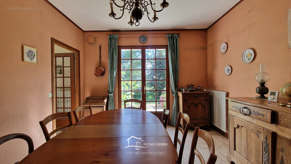 Maison à ROUILLE