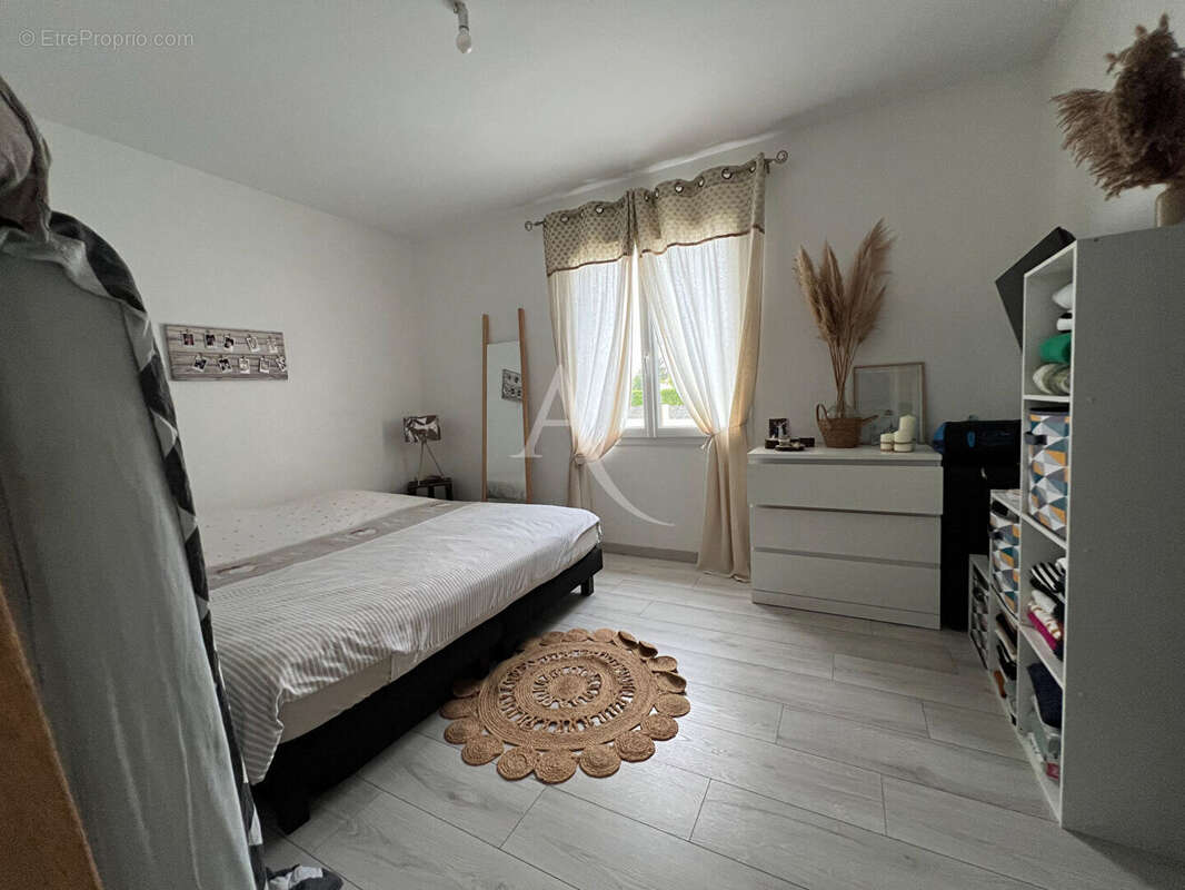 Maison à LE BERNARD