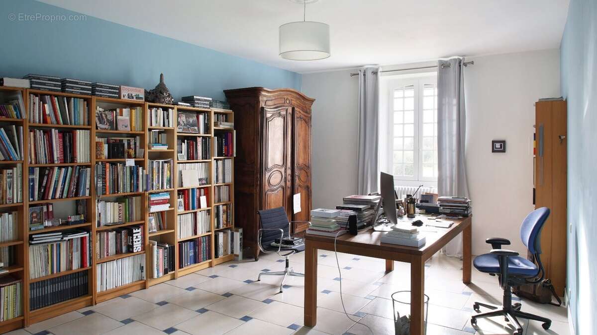 Maison à POUILLON