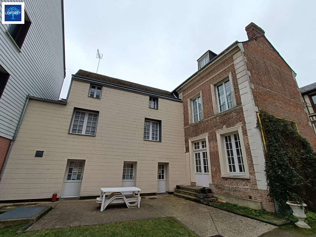 Maison à BERNAY