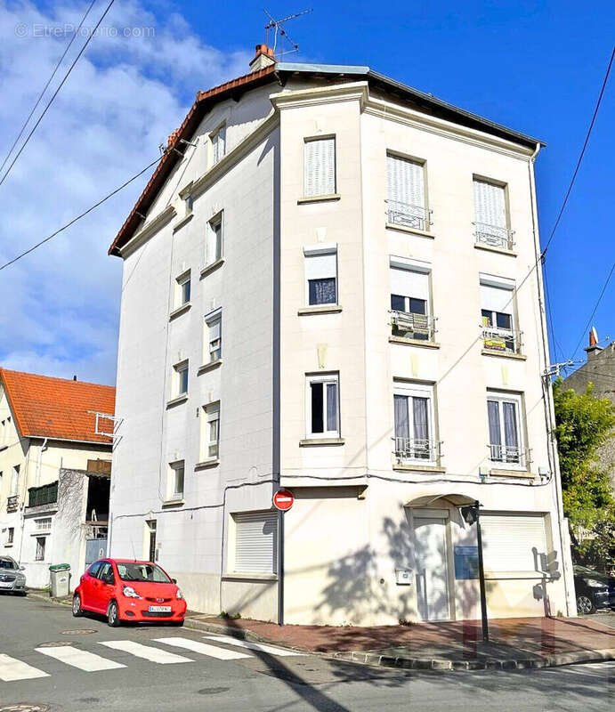 Appartement à NEUILLY-PLAISANCE