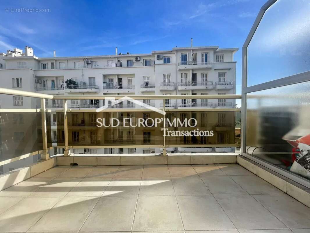 Appartement à NICE