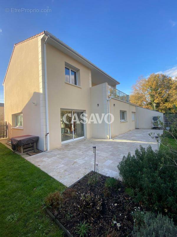 Maison à BOUGUENAIS