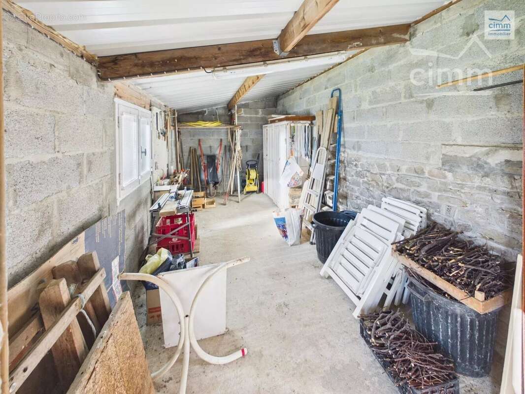 Maison à BOURG-DES-COMPTES