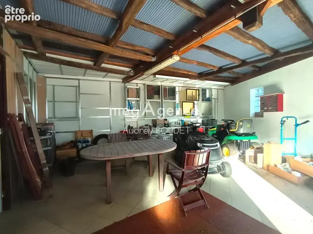Ensemble immobilier de caractere - photo 12