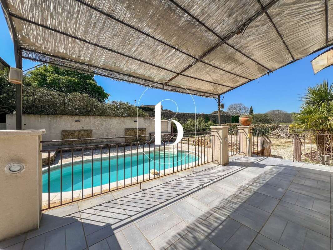 Maison à GOUDARGUES