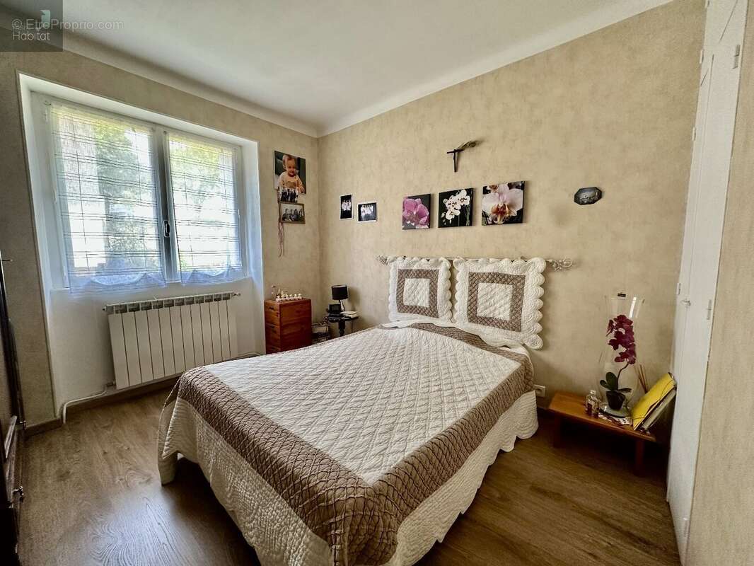 Maison à SEVERAC-LE-CHATEAU