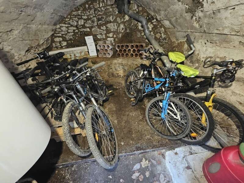 Charmante maison de ville au cœur de Thiers – Coup de cœur assuré - photo 12