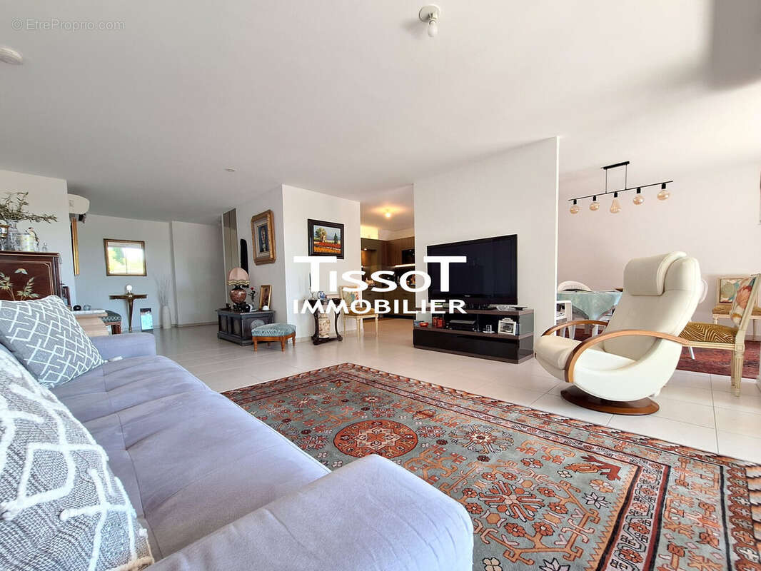 Appartement 124 m² à Nimes  - photo 7