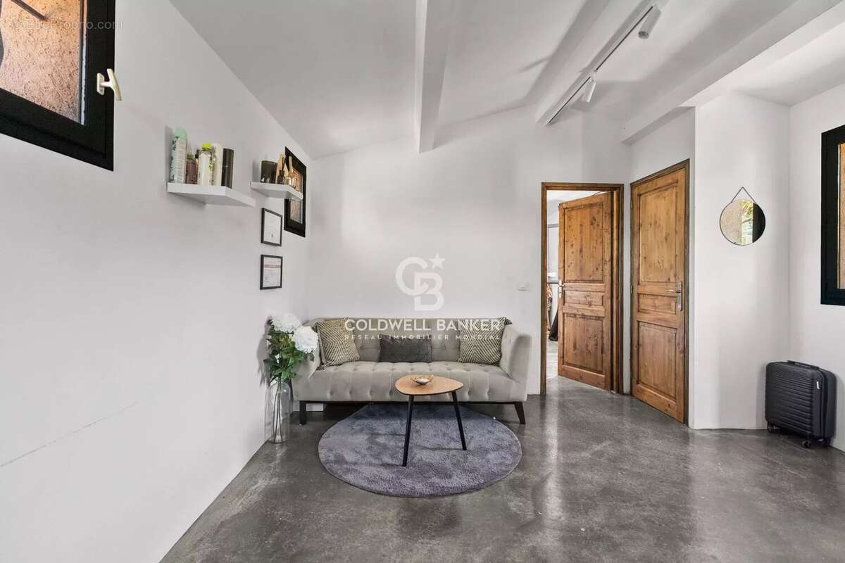 Maison à PEYMEINADE