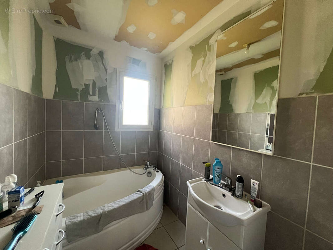 Maison à AUX-AUSSAT