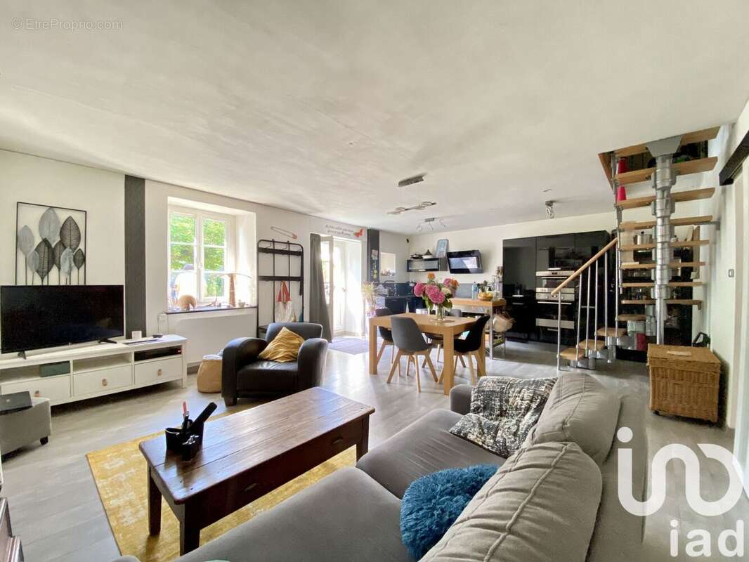 Photo 5 - Maison à MINIAC-MORVAN