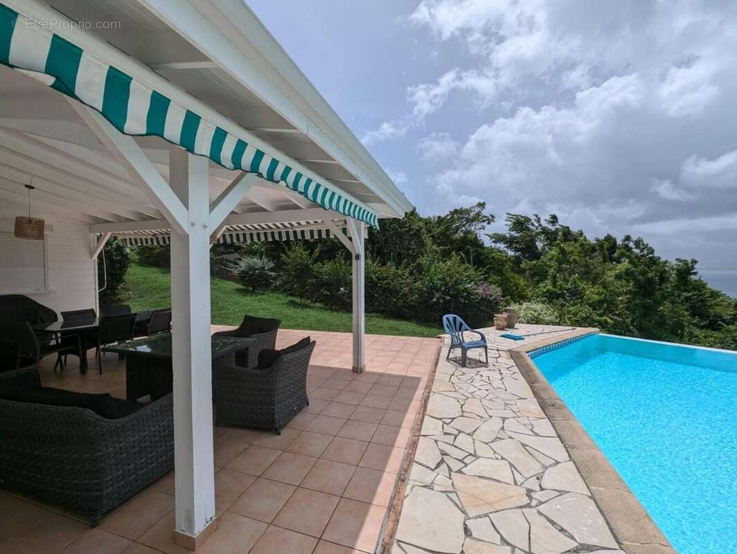 Photo 8 - Maison à LES TROIS-ILETS