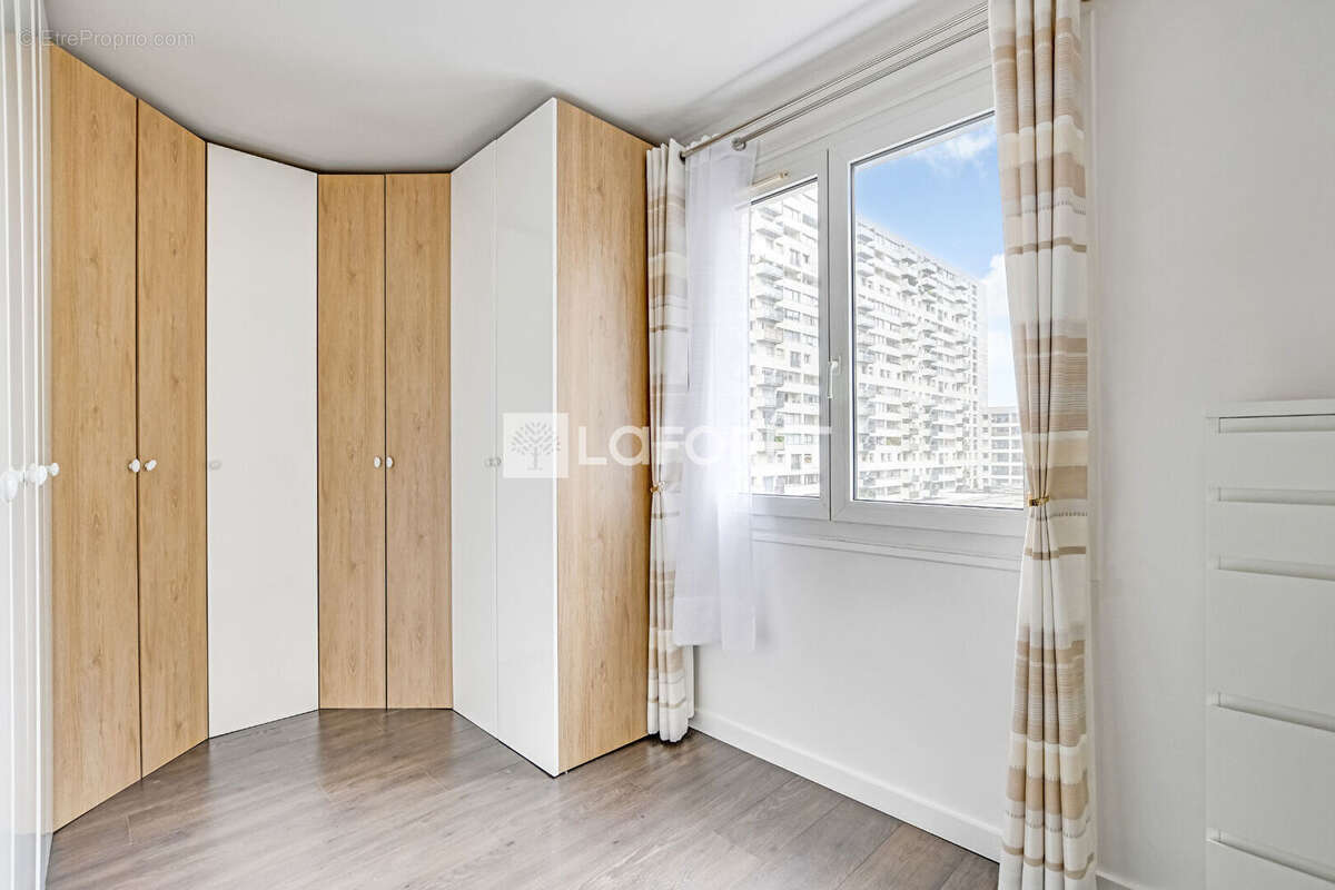 Appartement à PARIS-12E