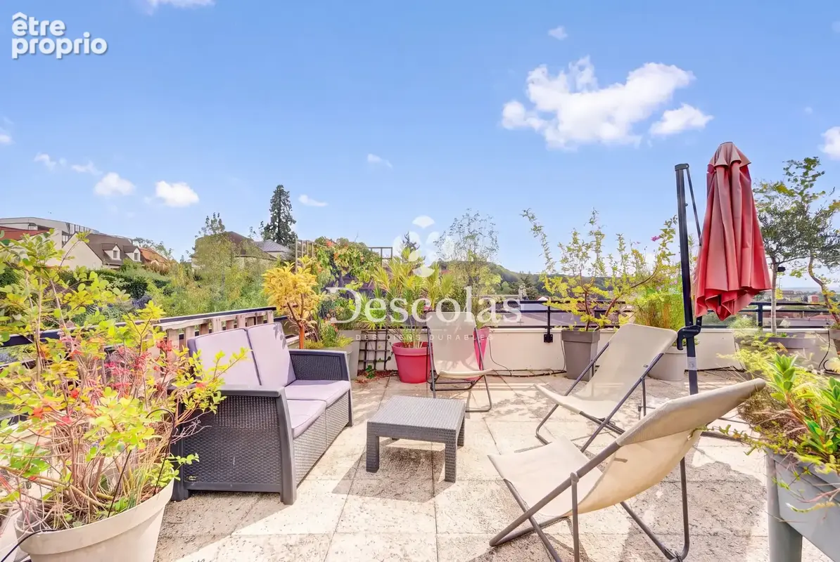 Appartement à SAINT-CYR-L'ECOLE