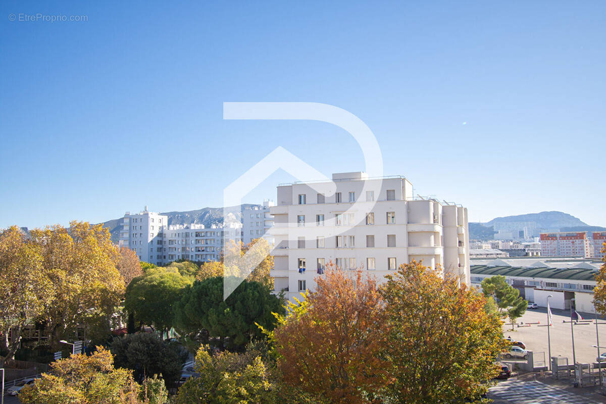 Appartement à MARSEILLE-8E