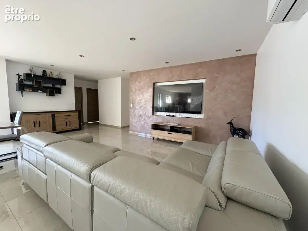 Maison 4 pièces 112 m² à vendre à Saint-Savin (38300) - photo 8