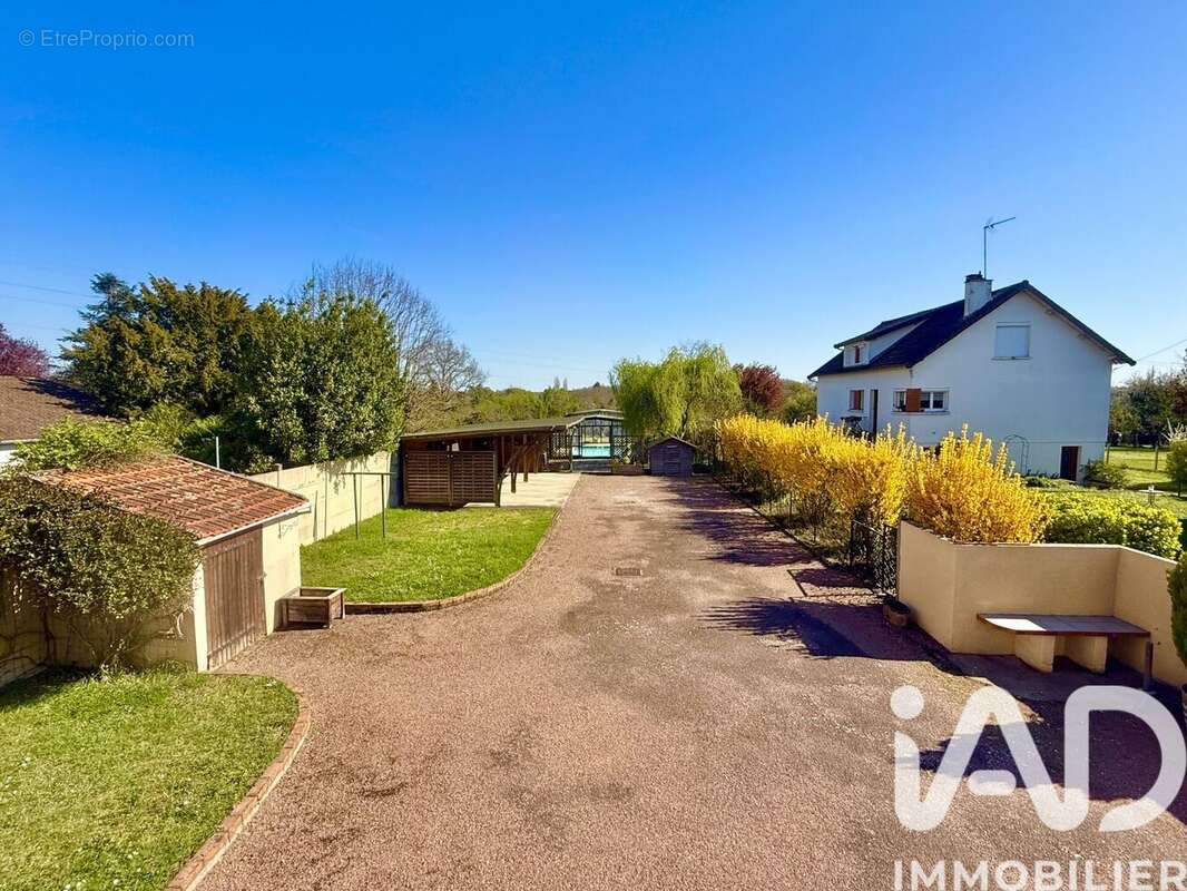 Photo 4 - Maison à COSNE-COURS-SUR-LOIRE