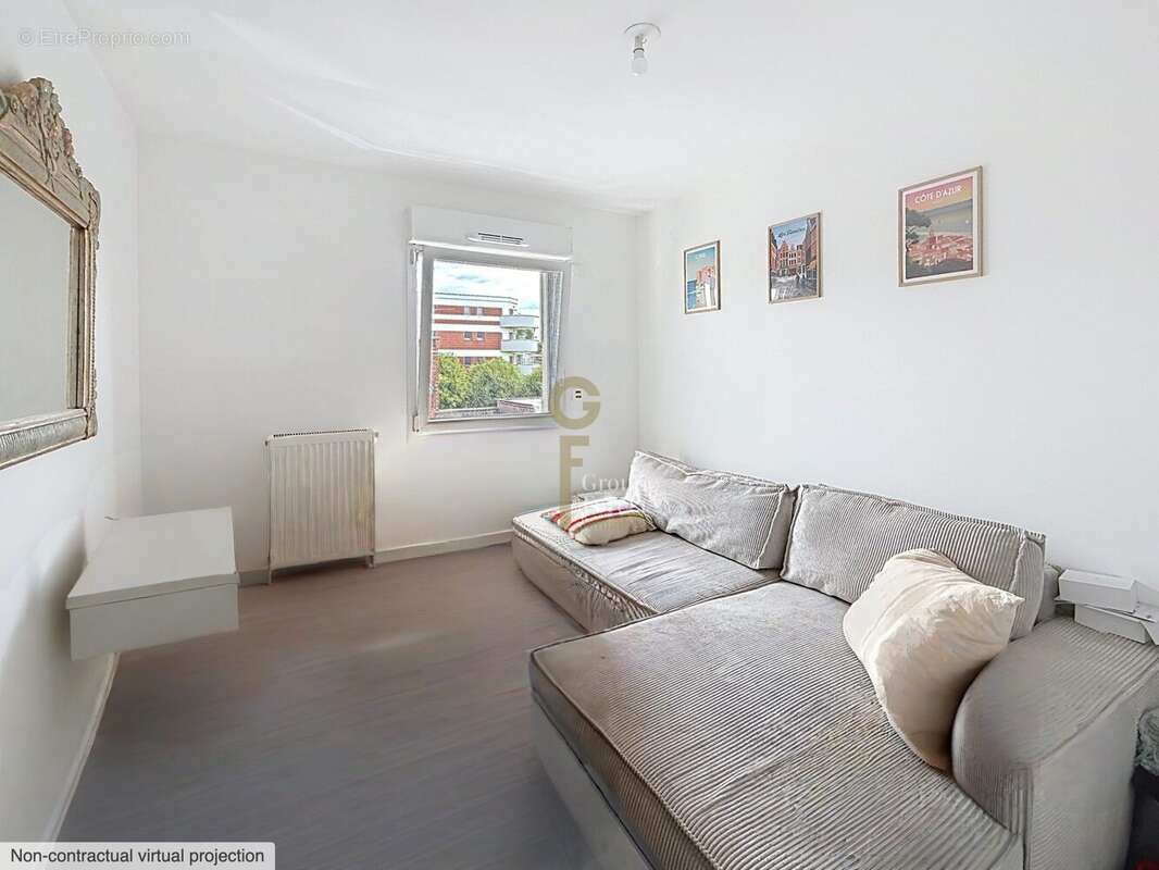 Appartement 82 m² à La Madeleine  - photo 7