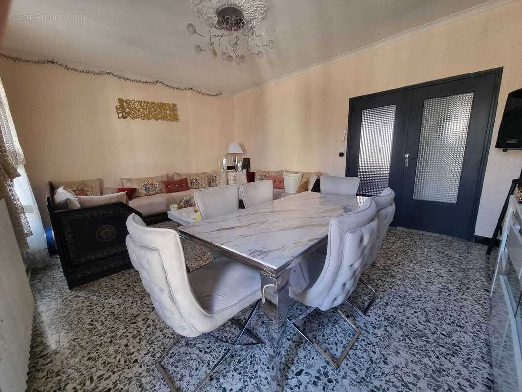 Appartement à BEZIERS