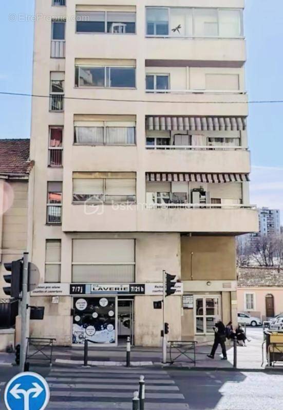 Appartement à MARSEILLE-13E