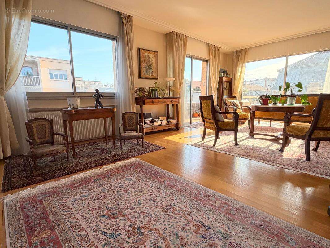 Appartement à LYON-6E