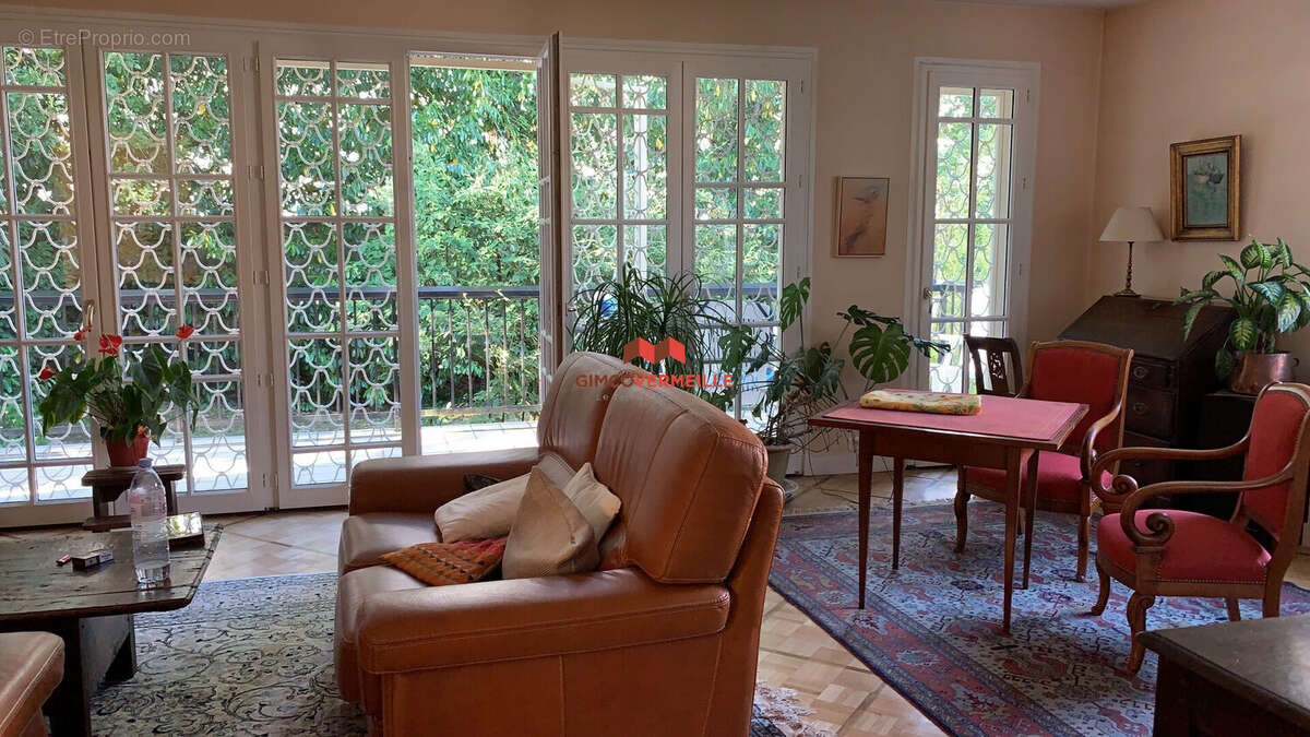 Maison à LA CELLE-SAINT-CLOUD