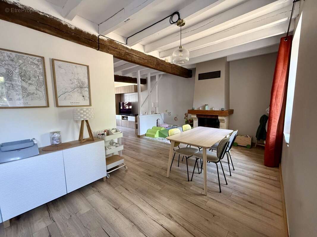 Maison 150 m² à Coinces  - photo 4
