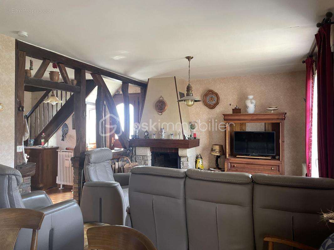 Maison à BEAUVAIS