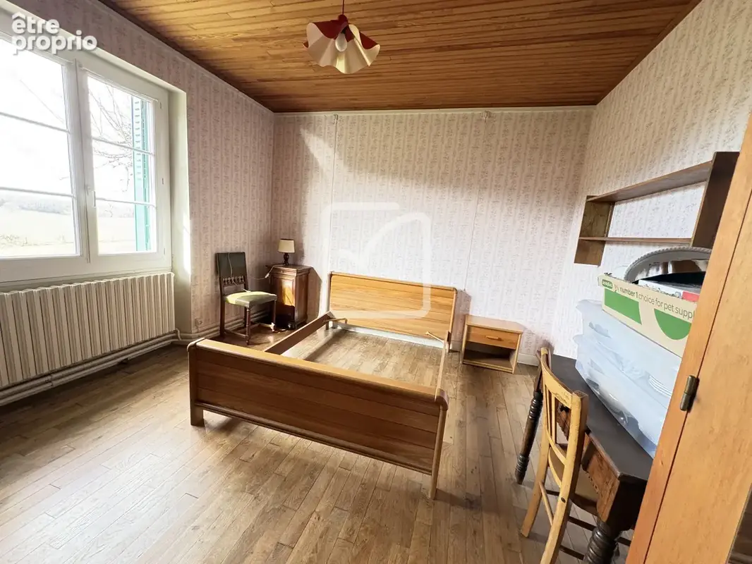 Maison de plain-pied avec grande veranda et nombreuses dependances - photo 7