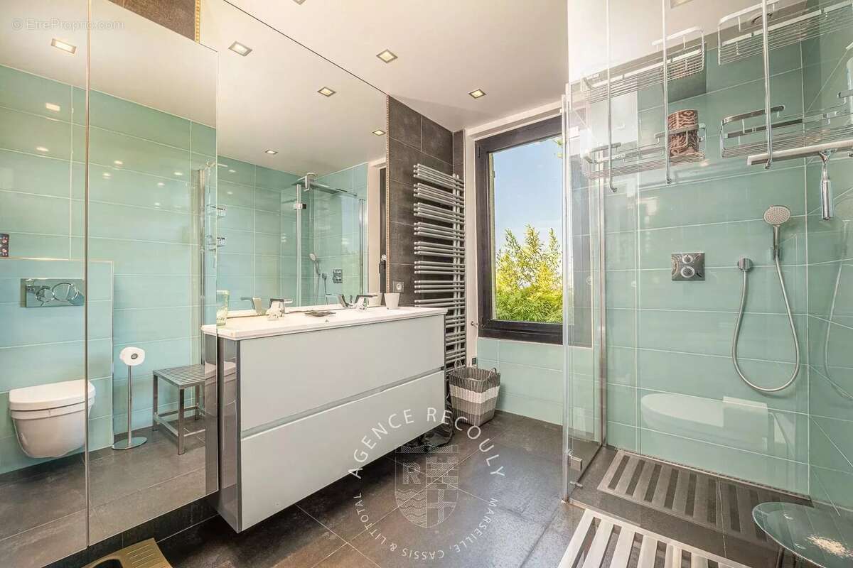 Maison à MARSEILLE-7E