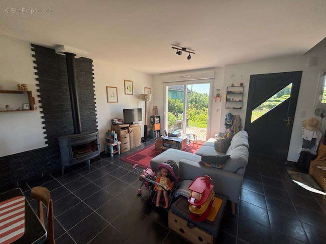 Maison à BAROMESNIL