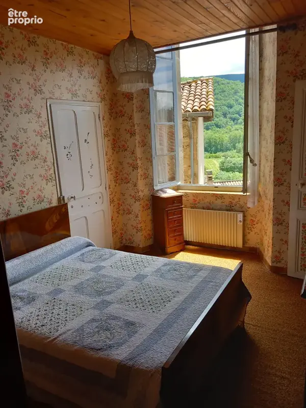 Grand Appartement dans chateau mediéval - photo 30