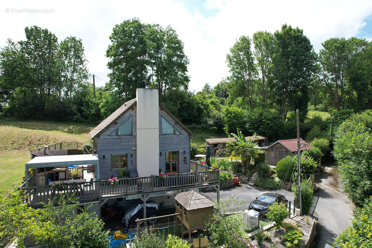 Maison à PIERREFITTE-EN-AUGE