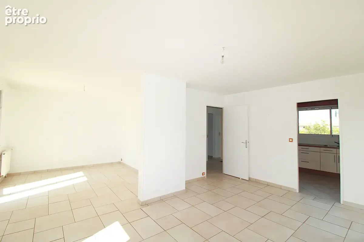 Saint-sylvain-d'anjou, maison 6 chambres, grand terrain - photo 8