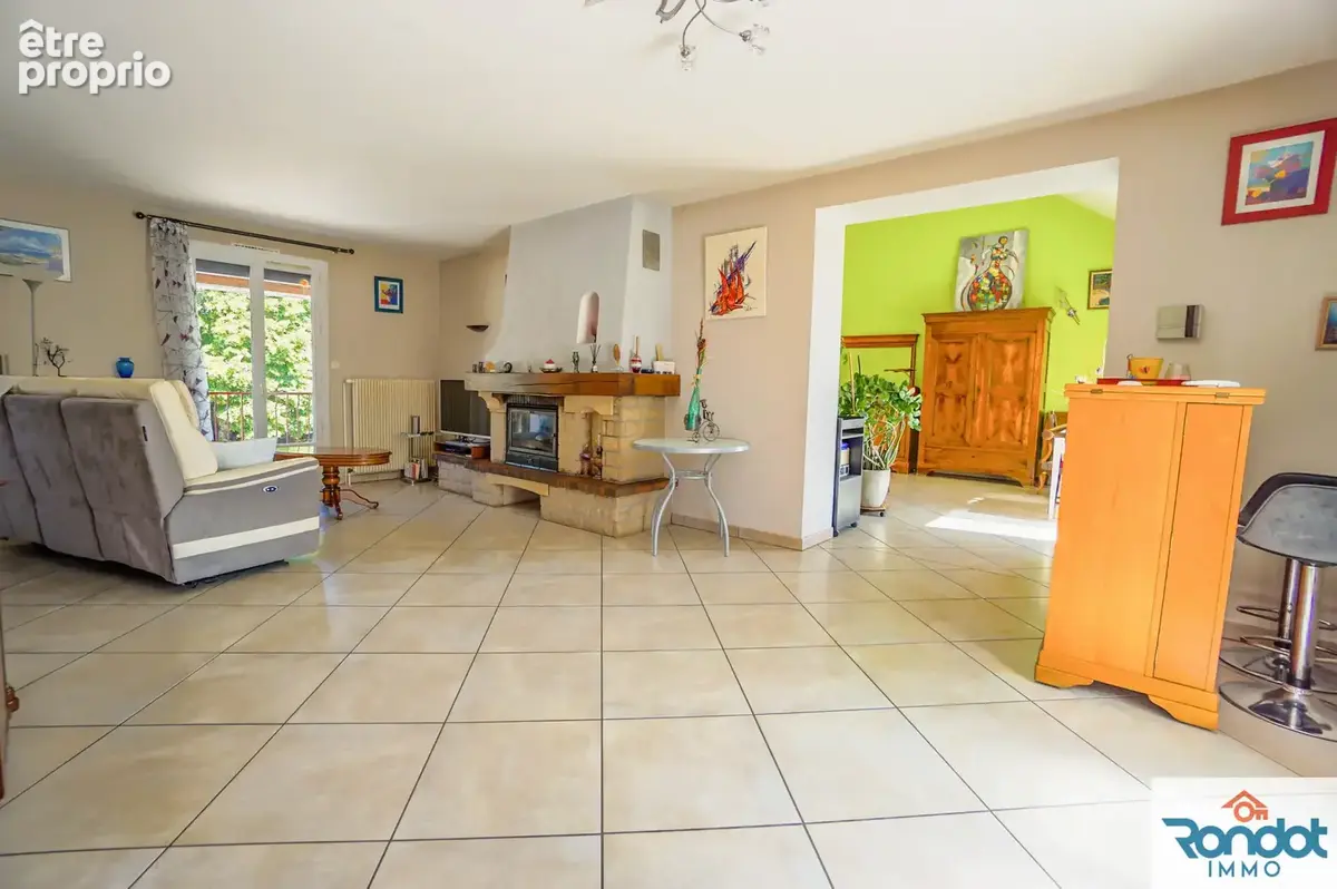 Maison 9 pieces / 5 chambres / environ 166m2 / parcelle 897m2 - photo 3