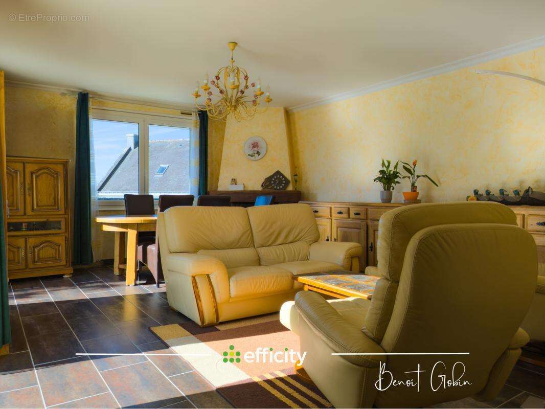 Maison 143 m² à Carhaix-Plouguer  - photo 5