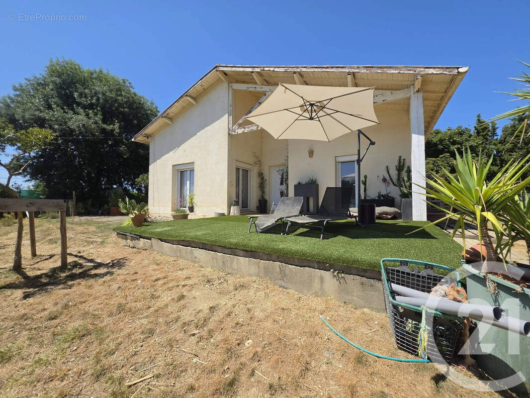 Maison à MONTESQUIEU-VOLVESTRE