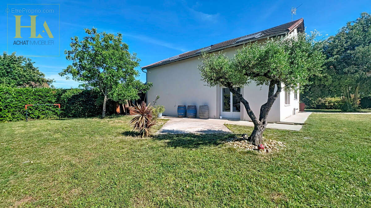 Maison à ROMANS-SUR-ISERE