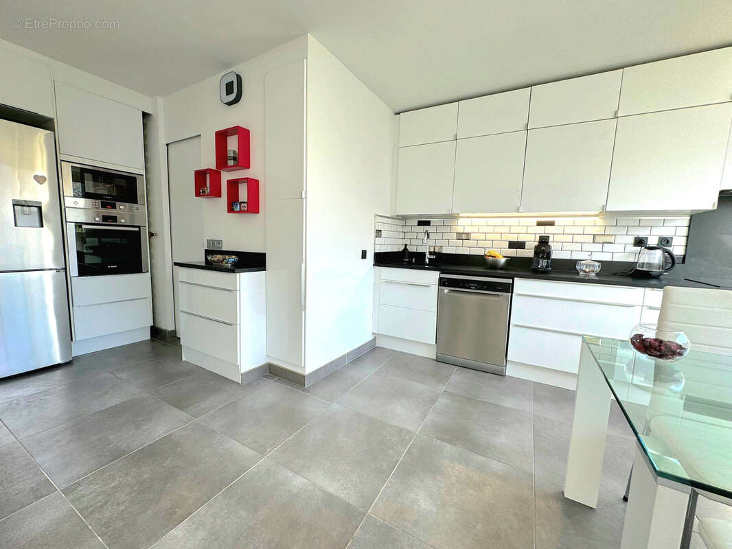 Appartement à MARSEILLE-9E