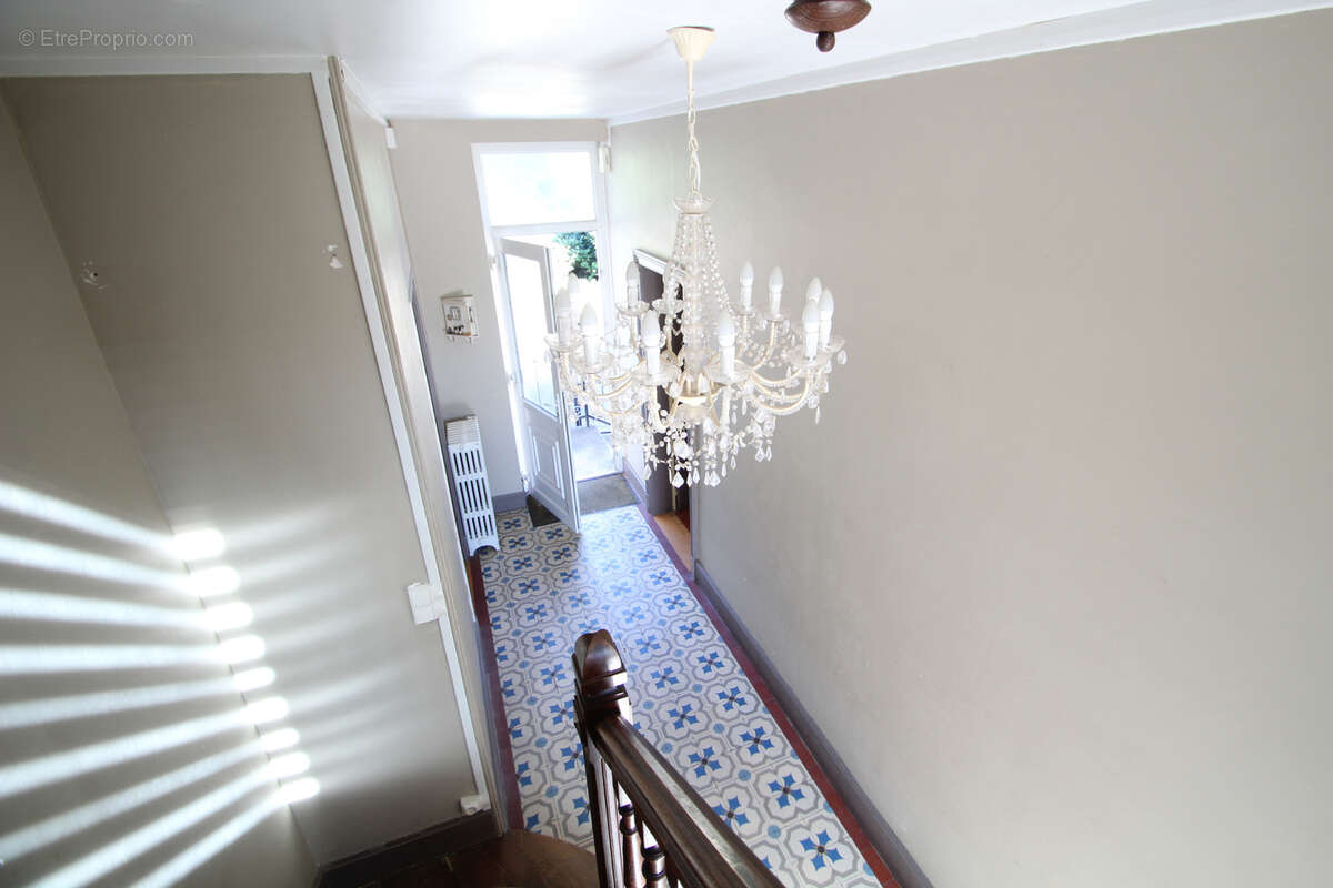 Maison de Bourg à Vendre 3 ou 4 chambres - photo 18