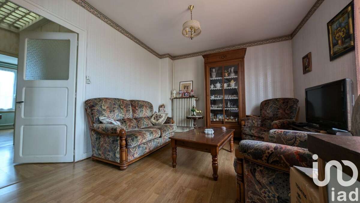 Photo 2 - Maison à NOUZILLY