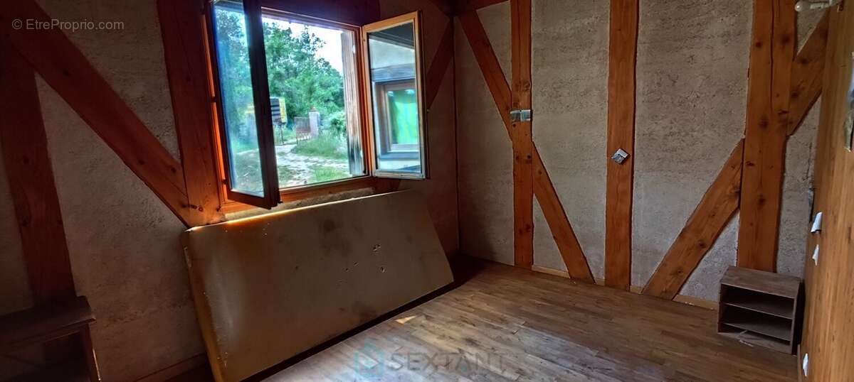 Maison bio climatique 6 pièces à rénover sur terrain 2500 m² - photo 10