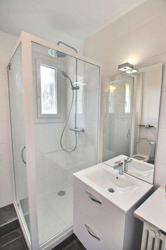 Appartement à BOURGOIN-JALLIEU