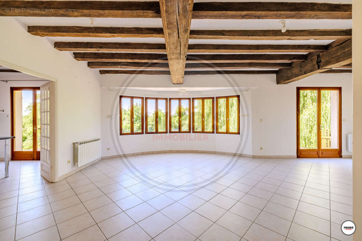 Maison à CHAPET
