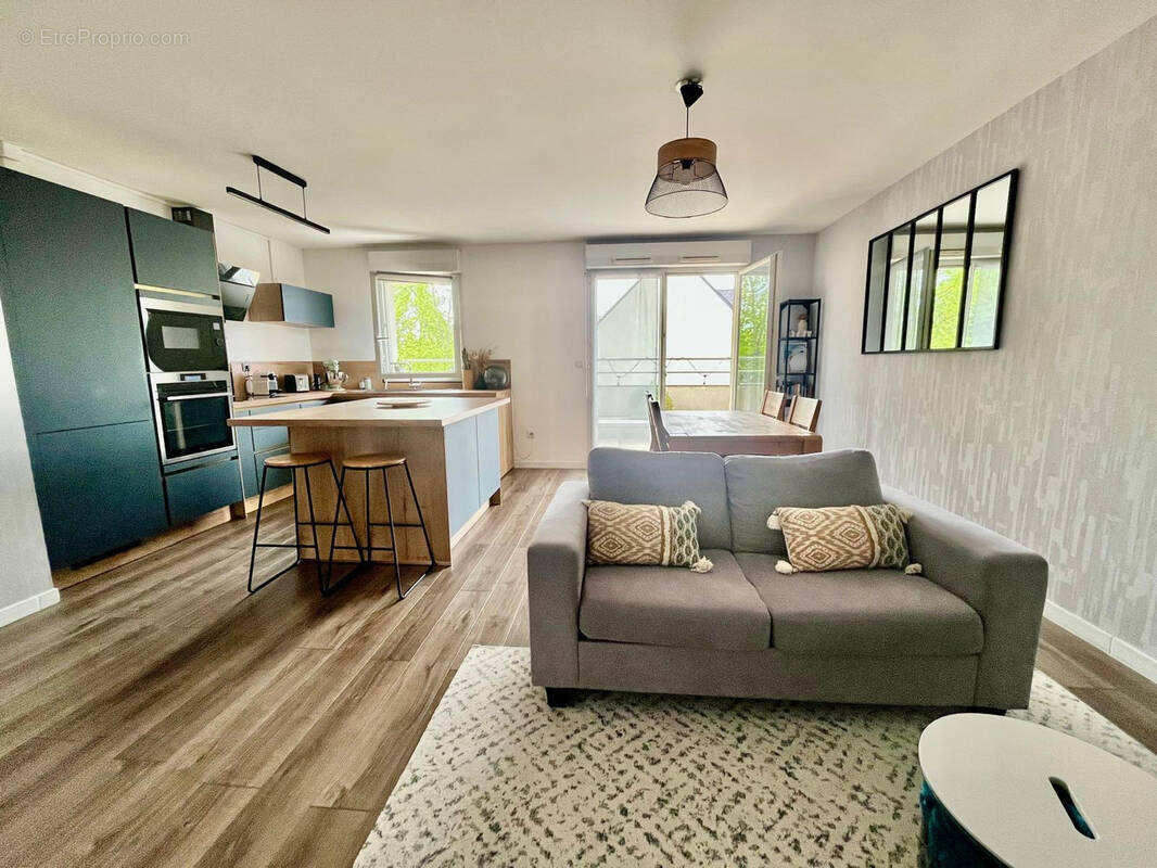 Appartement à LA RICHE