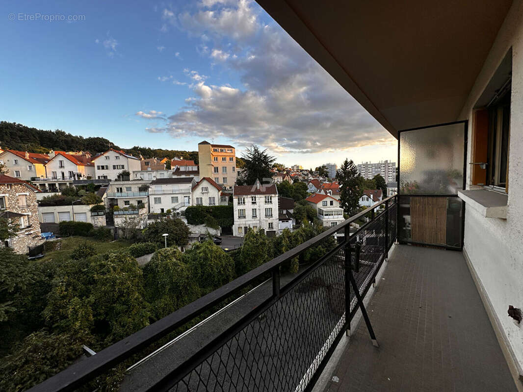 Appartement à CHAVILLE