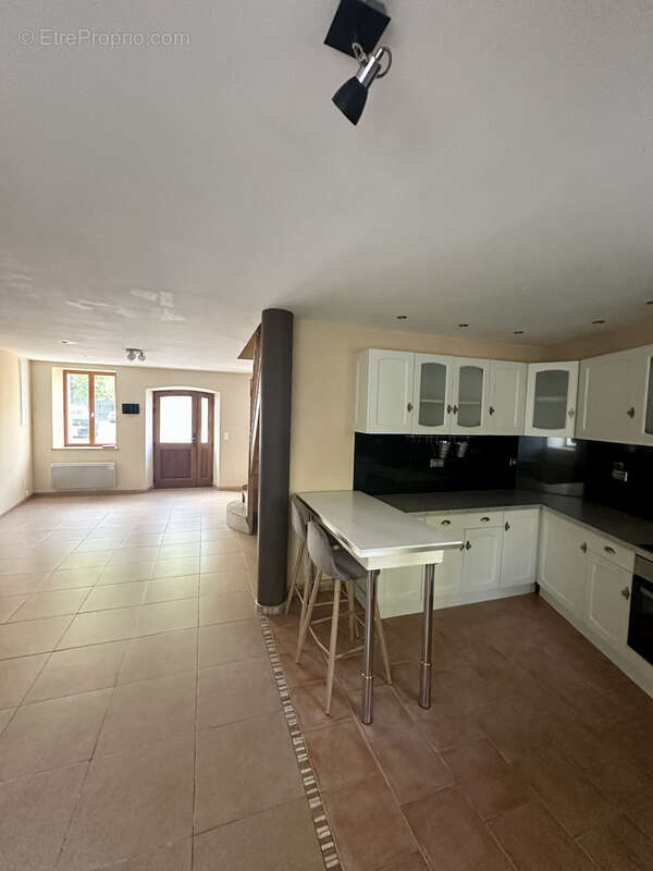 Maison à LEZIGNAN-CORBIERES